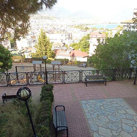 Beautiful Sultan House At Cleopatra Beach 1 With Umbrellas, Balcony, Barbecue, Private 100Mbps Wifi, Smart Tv, Table Games, Vip Trans-Fer - Beautiful Apartmenthouse Alanya Exterior foto